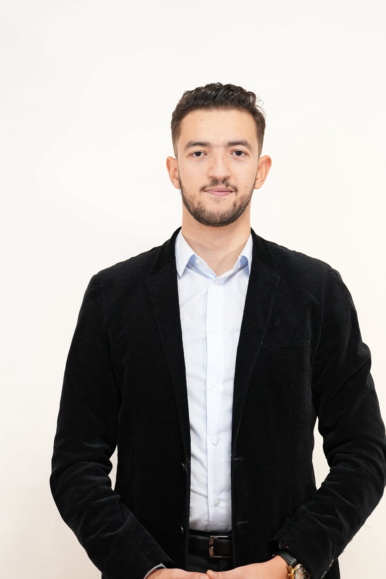 {m.alternative -> f:or(alternative: capTitle -> f:or(alternative: newsItem.title))}