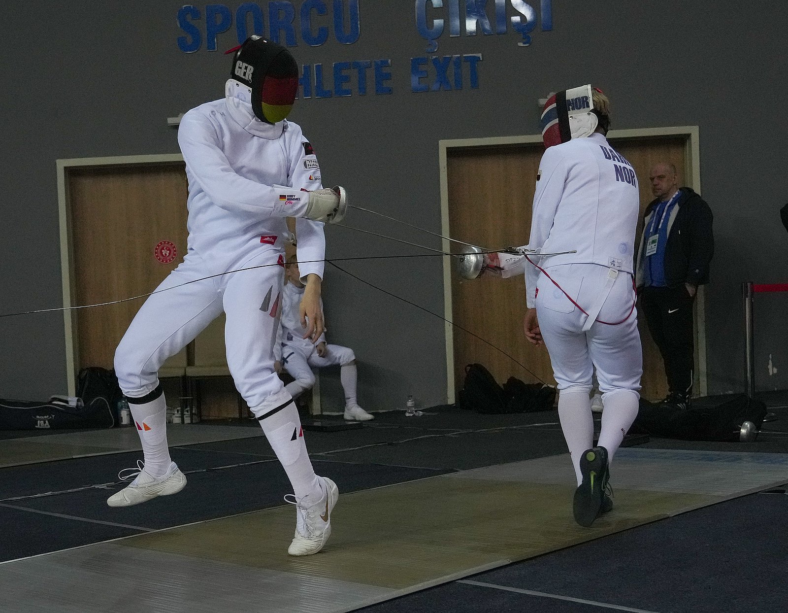 {m.alternative -> f:or(alternative: capTitle -> f:or(alternative: newsItem.title))}