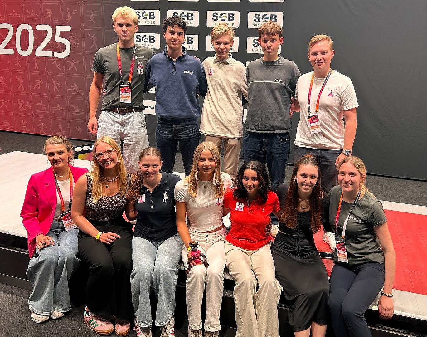 {m.alternative -> f:or(alternative: capTitle -> f:or(alternative: newsItem.title))}