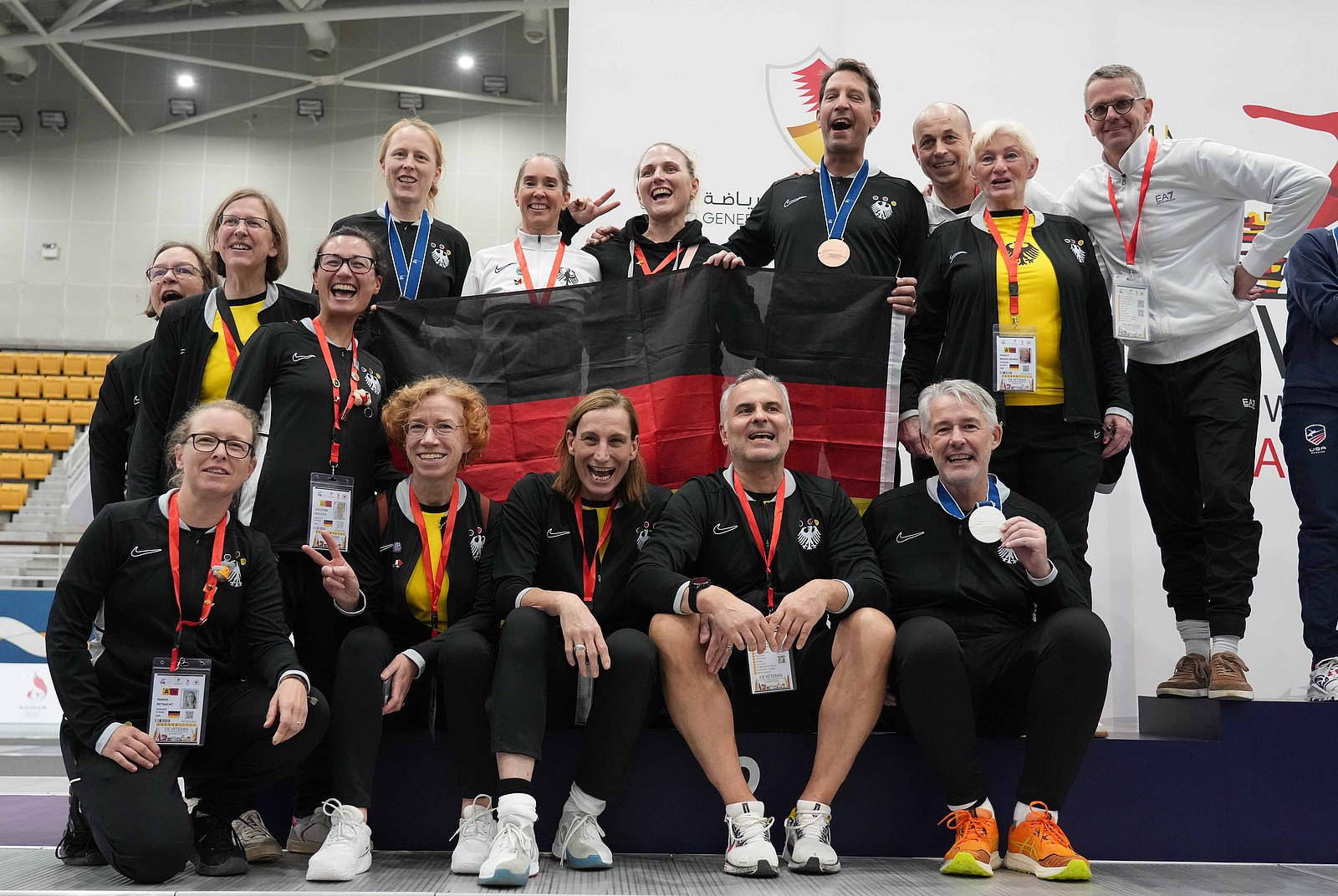 {m.alternative -> f:or(alternative: capTitle -> f:or(alternative: newsItem.title))}